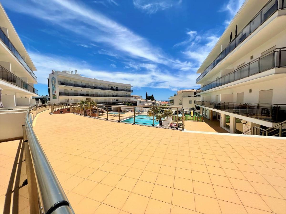 شقة Albufeira Terrace With Pool By Homing المظهر الخارجي الصورة